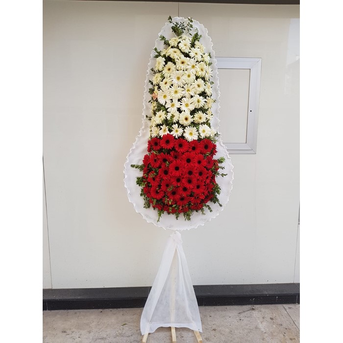 Duvak Kırmızı Beyaz Cerbela